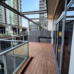 SeaHill (D5), Terrace #579044281